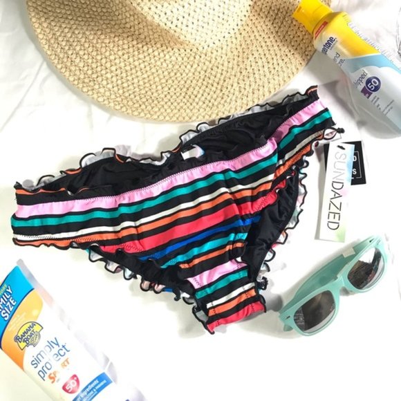 SUNDAZED Mermaid Ruffled Cheeky Hipster Bottoms, Small - Picture 1 of 4